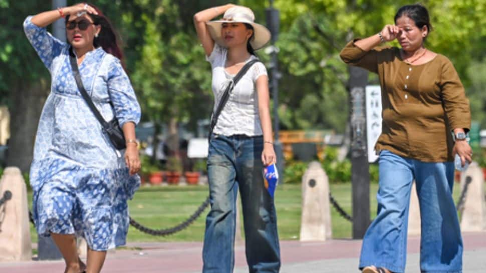 Delhi-NCR temp crosses 40°C; yellow alert issued for heatwave; air quality worsens
