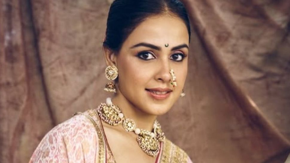 Genelia Deshmukh as Saibai Bhonsale