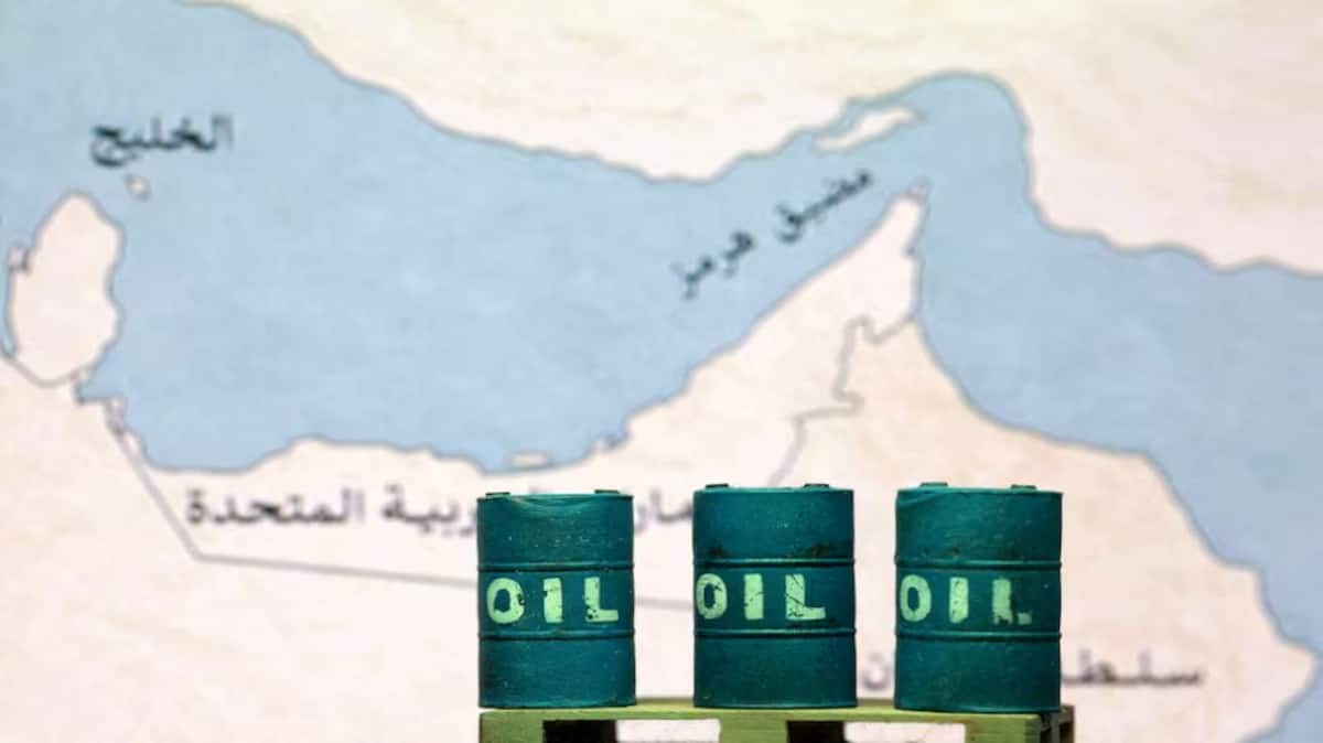 US keeps objecting, Iran turns Hormuz into cash route – First toll money lands in central bank