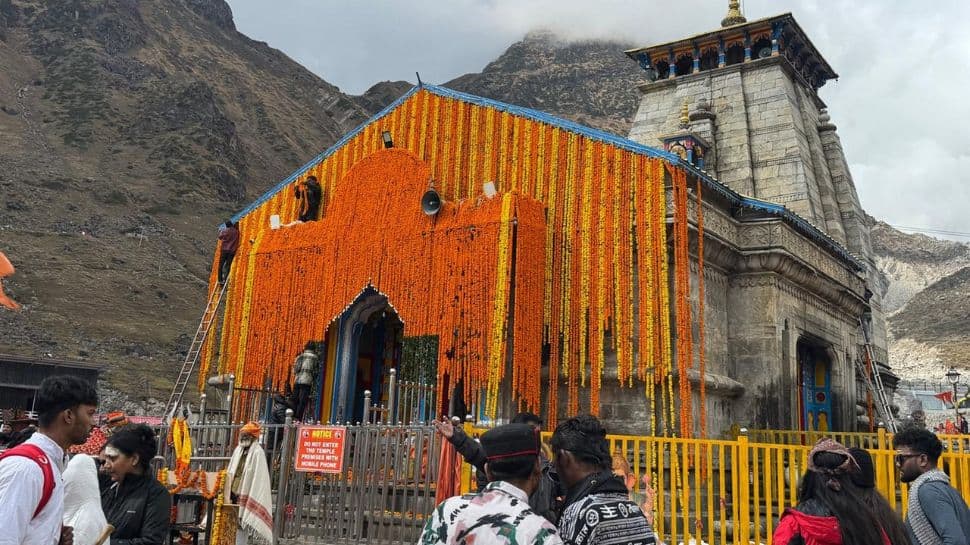 Over 1 lakh devotees offer prayer at Kedarnath Temple amid tight security arrangements