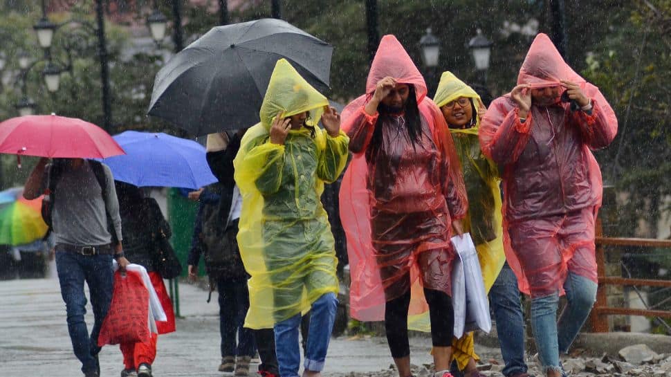 Himachal Pradesh: Rain brings respite in Shimla; tourist influx rises as temperatures dip