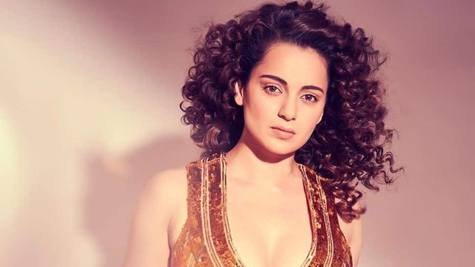 Kangana Ranaut completes 20 years in showbiz, shares first portfolio that got her 'Gangster' role