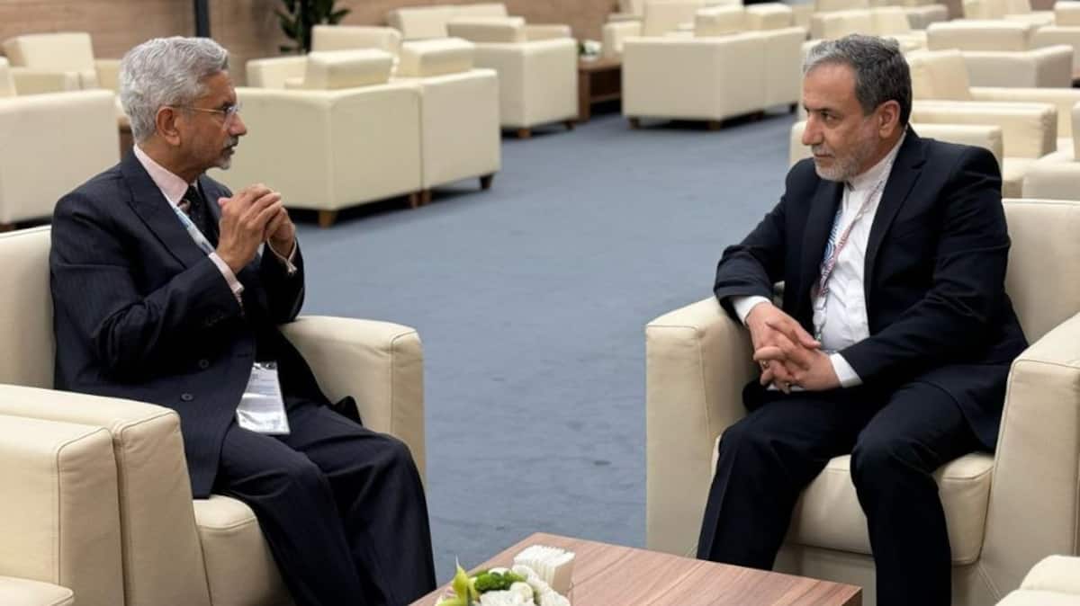 EAM Jaishankar, Iranian FM have 'detailed conversation' on West Asia conflict