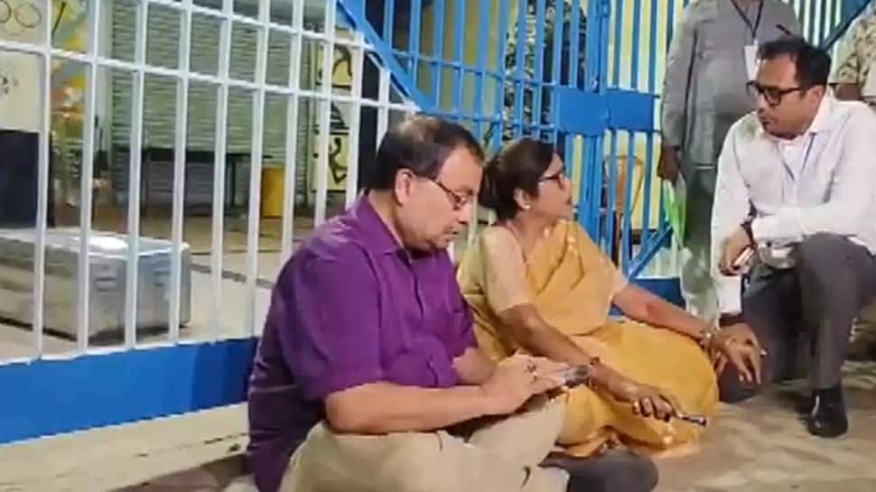 TMC holds sit-in, alleges ballot box tampering; `just spreading rumours`, says BJP