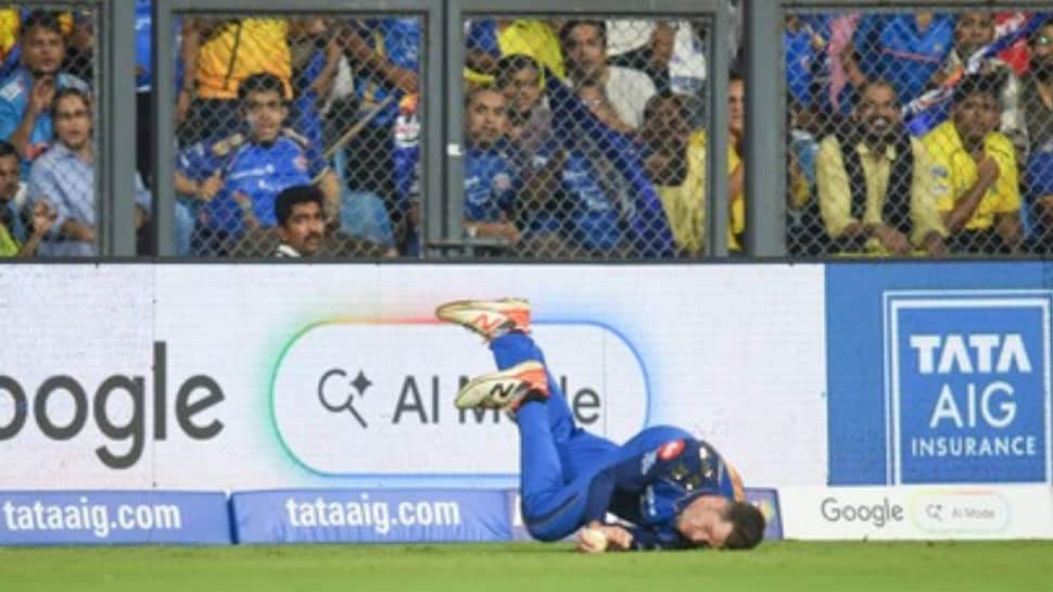 MI Star Mitchell Santner sidelined for this duration due to ACL injury