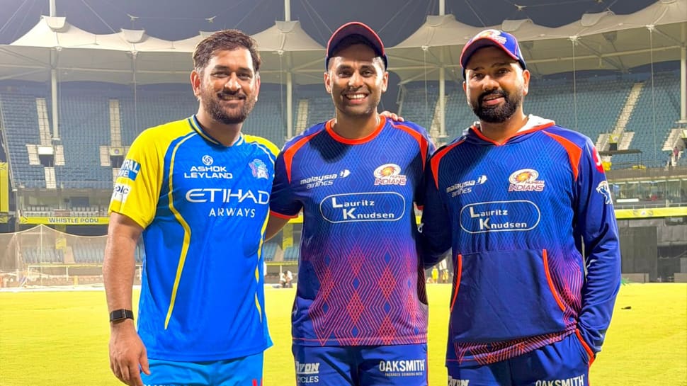 CSK vs MI: Will MS Dhoni finally play his first match of IPL 2026? Coach Michael Hussey breaks silence