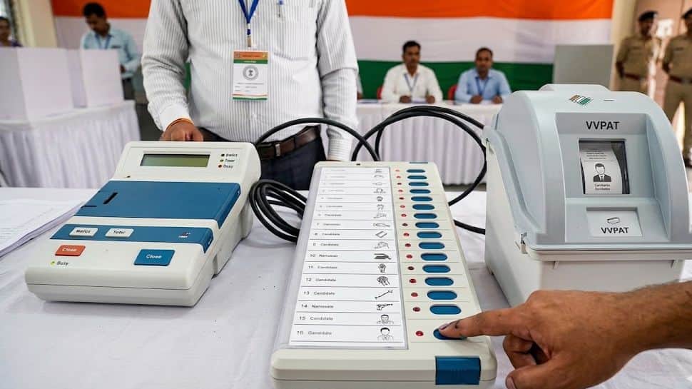 Inside electronic voting machine (EVM): How it works, does it need internet, can it be hacked?