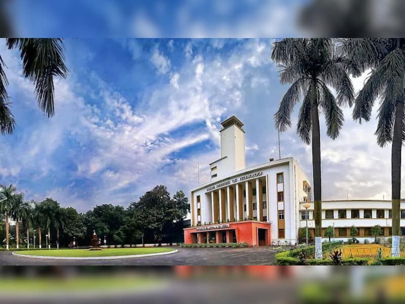 Indian Institute of Technology Kharagpur (IIT Kharagpur) (Rank 5)
