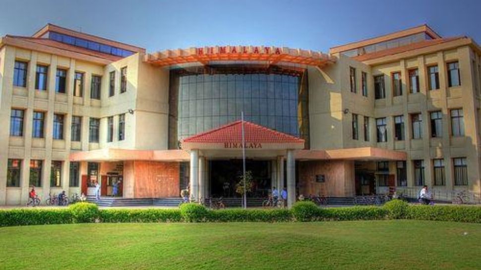 Indian Institute of Technology Madras (IIT Madras) (Rank 1)