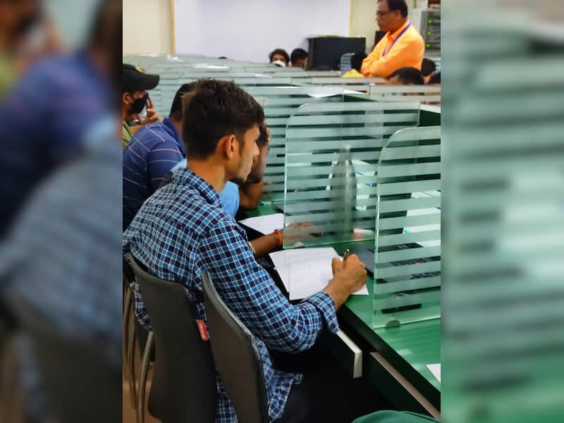 Data entry clerks