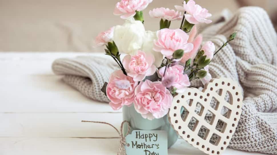 Mother’s Day 2026: Top 10 thoughtful and budget-friendly gift ideas under Rs1000 to surprise your mom
