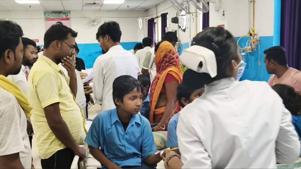 Bihar: Over 250 children fall ill after eating mid-day meal in Saharsa
