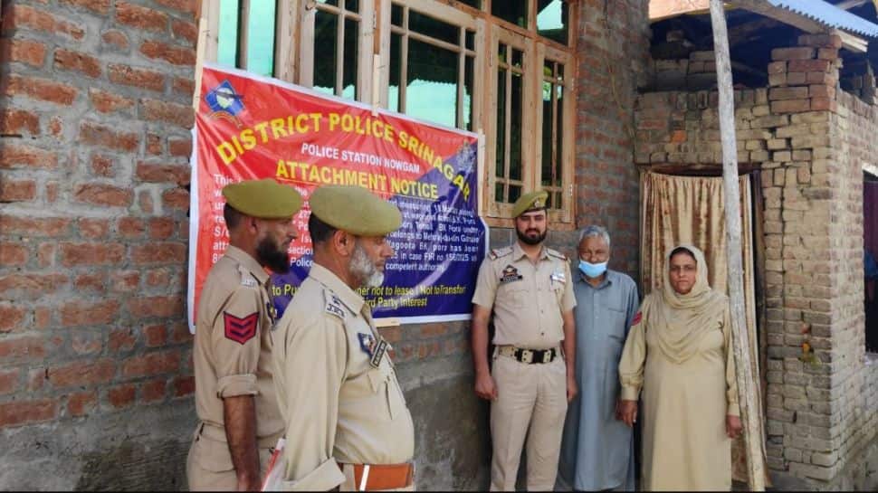 Jammu and Kashmir: Drug peddlers’ properties worth Rs 3.5 crore seized by police in Srinagar