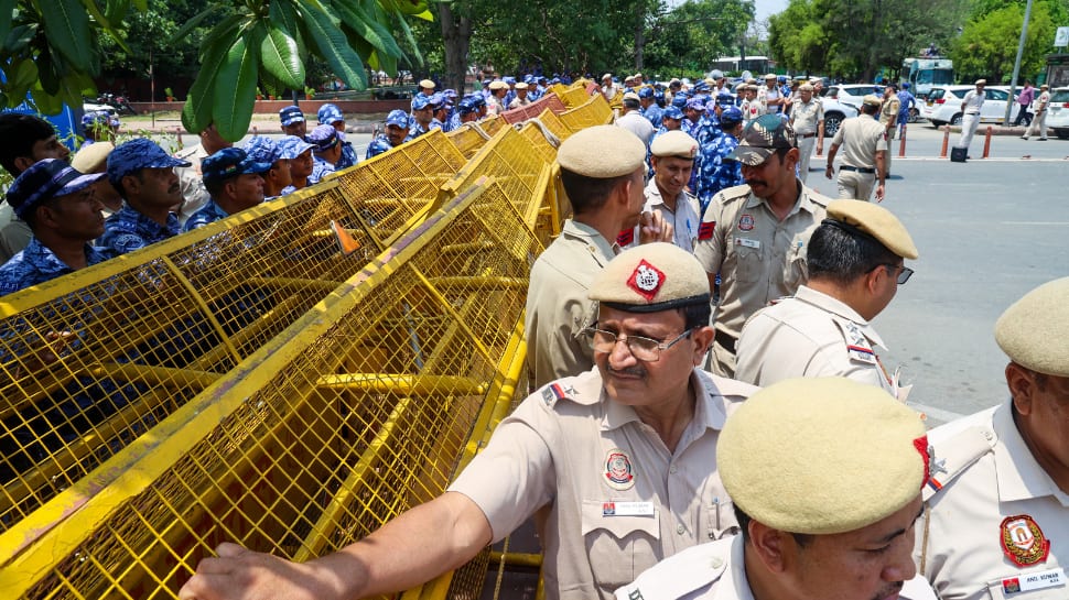 Security tightened near Delhi BJP office after terror threat alert