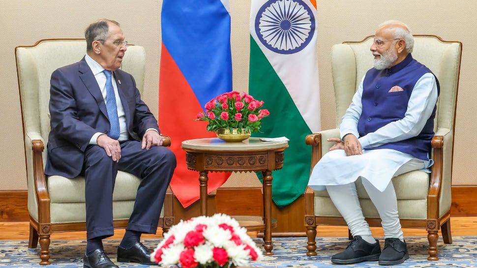 ‘PM Modi to visit Russia later this year, India-Russia working to reduce dollar dependency,’ says Russian FM Lavrov