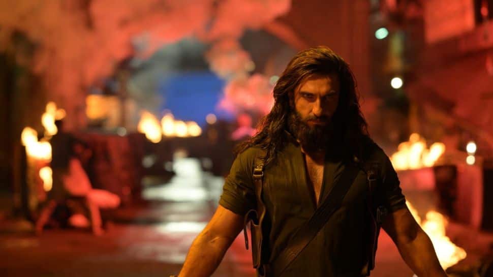 Ranveer Singh's mega hit Dhurandhar 2 drops on OTT in Pakistan first, crashes Netflix within minutes of release | VIDEO
