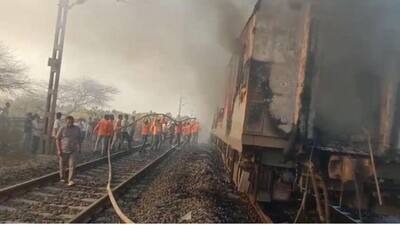 Massive fire breaks out in Delhi-bound Rajdhani Express near MP's ...