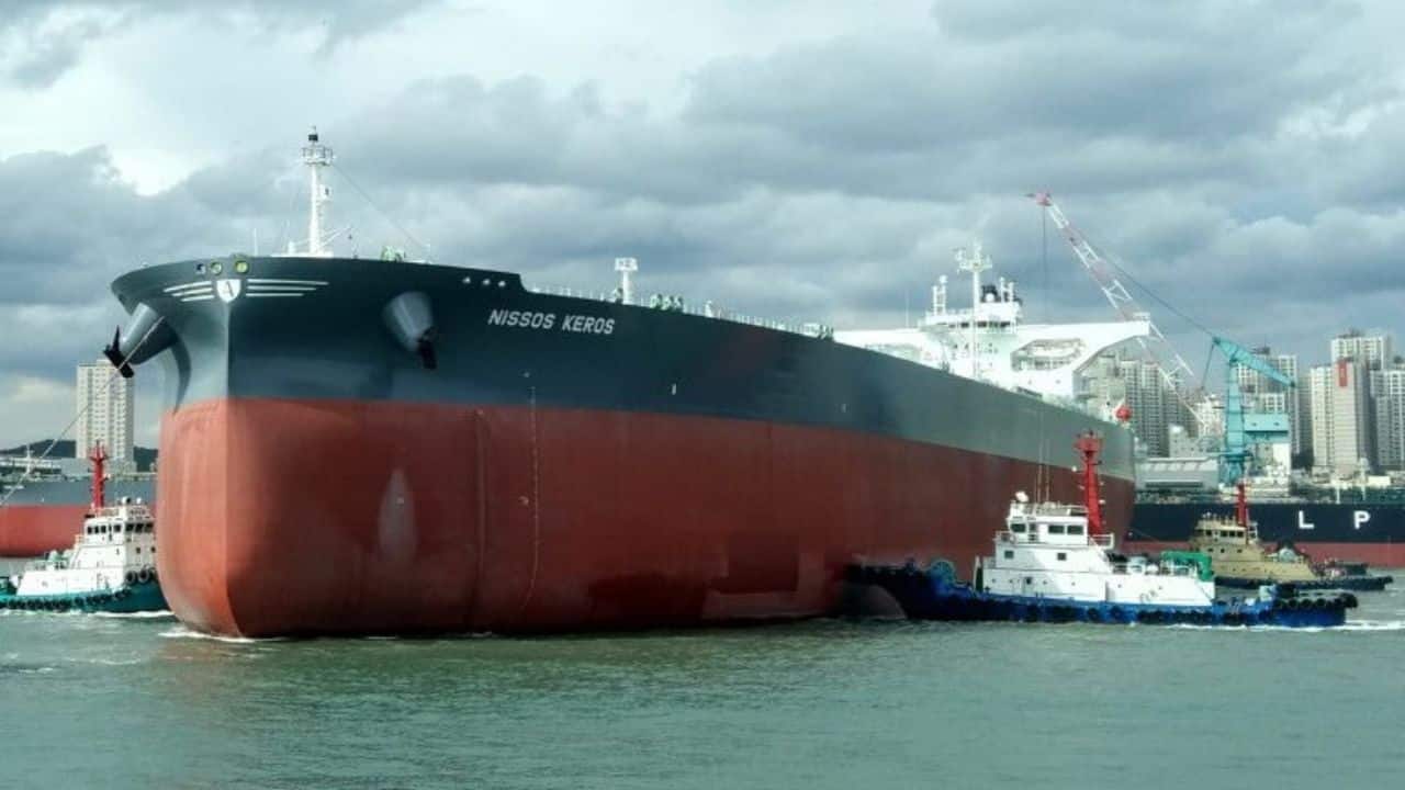 India-bound oil tanker crosses Strait of Hormuz amid Iran-US talks