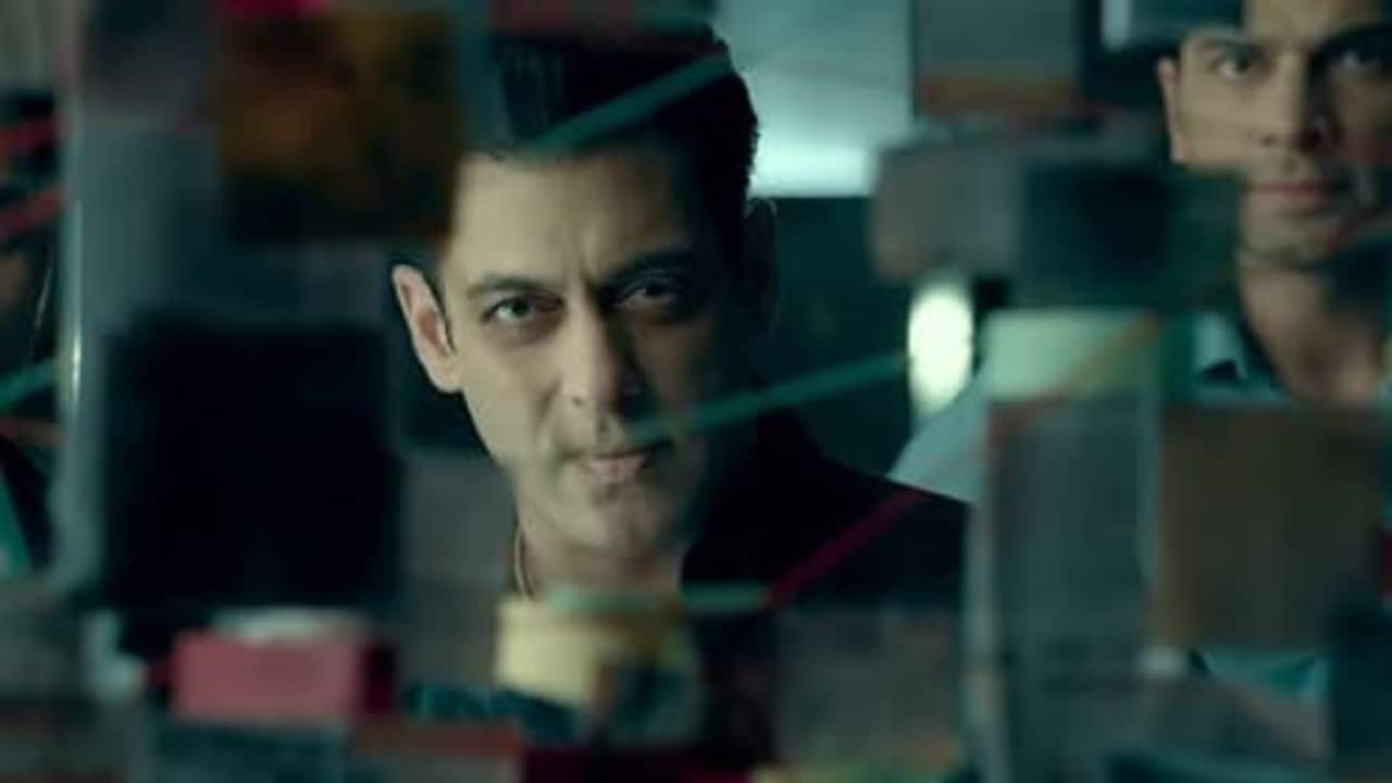 Maatrubhumi first review out: Salman Khan’s much-anticipated war drama is a ‘must-watch,’ says Subhash Ghai