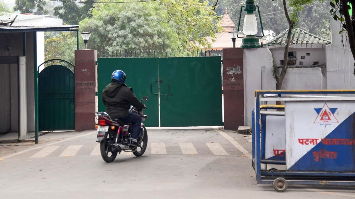 Bihar Government allots Rabri Devi`s bungalow to Minister Nand Kishore Ram; RJD leader to shift to 39-Harding Road