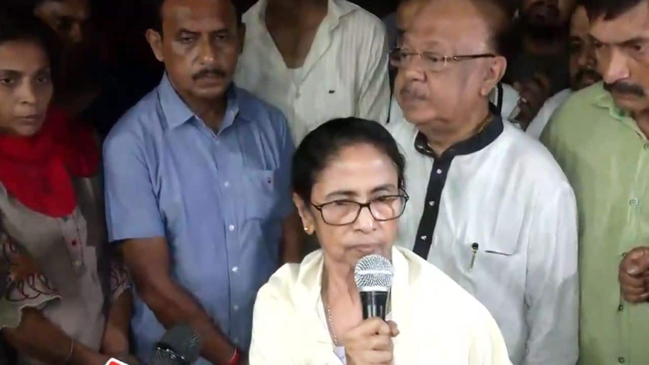 Abhishek Banerjee attacked: Mamata Banerjee`s alleged audio warning hospital CEO sparks BJP backlash
