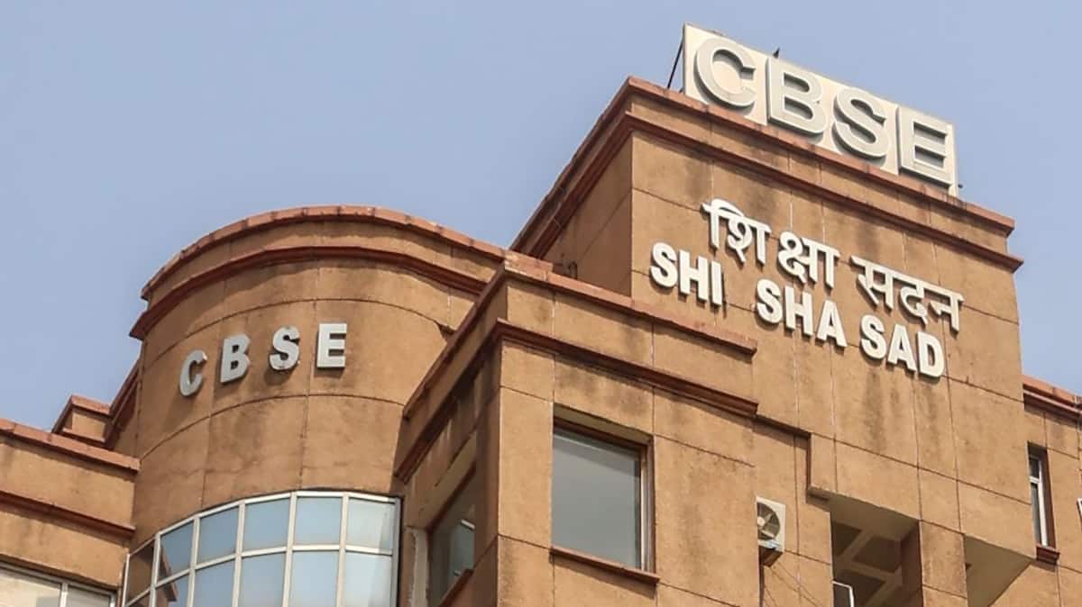 India reshuffles CBSE leadership amid on-screen marking controversy