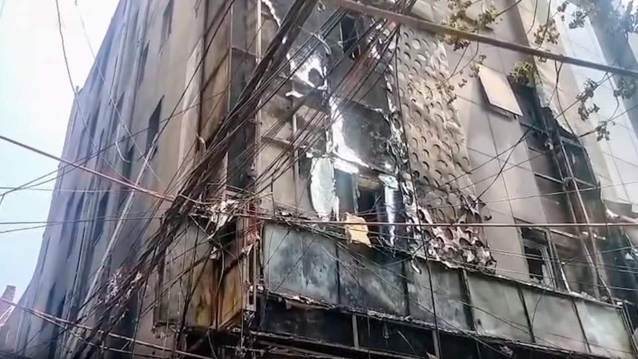 Malviya Nagar fire horror: How locals tried to catch foreign tourists leaping from burning Delhi hotel using mattresses