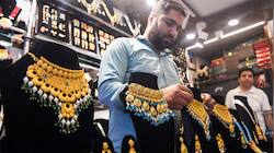 Physical stock of gold remains unchanged at 880.52 tonnes as on date: RBI