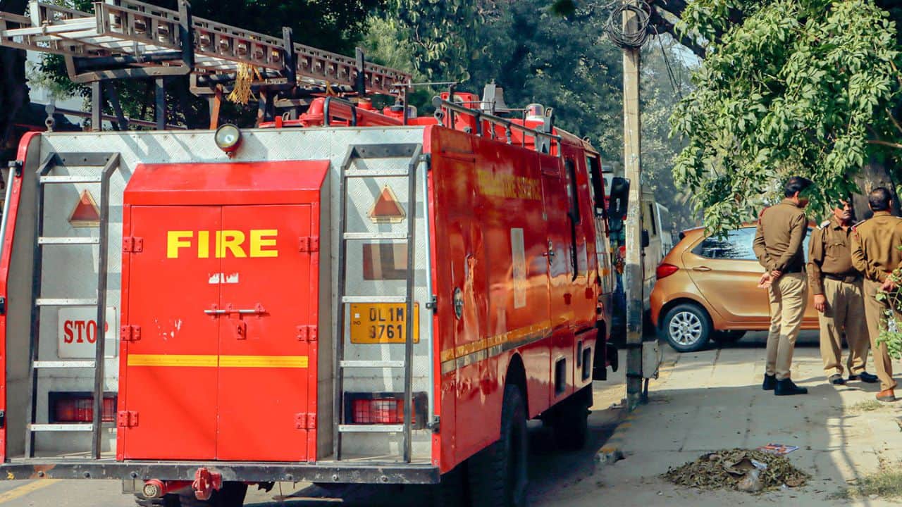 4 patients killed, several injured after fire at hospital in Bihar`s Muzaffarpur