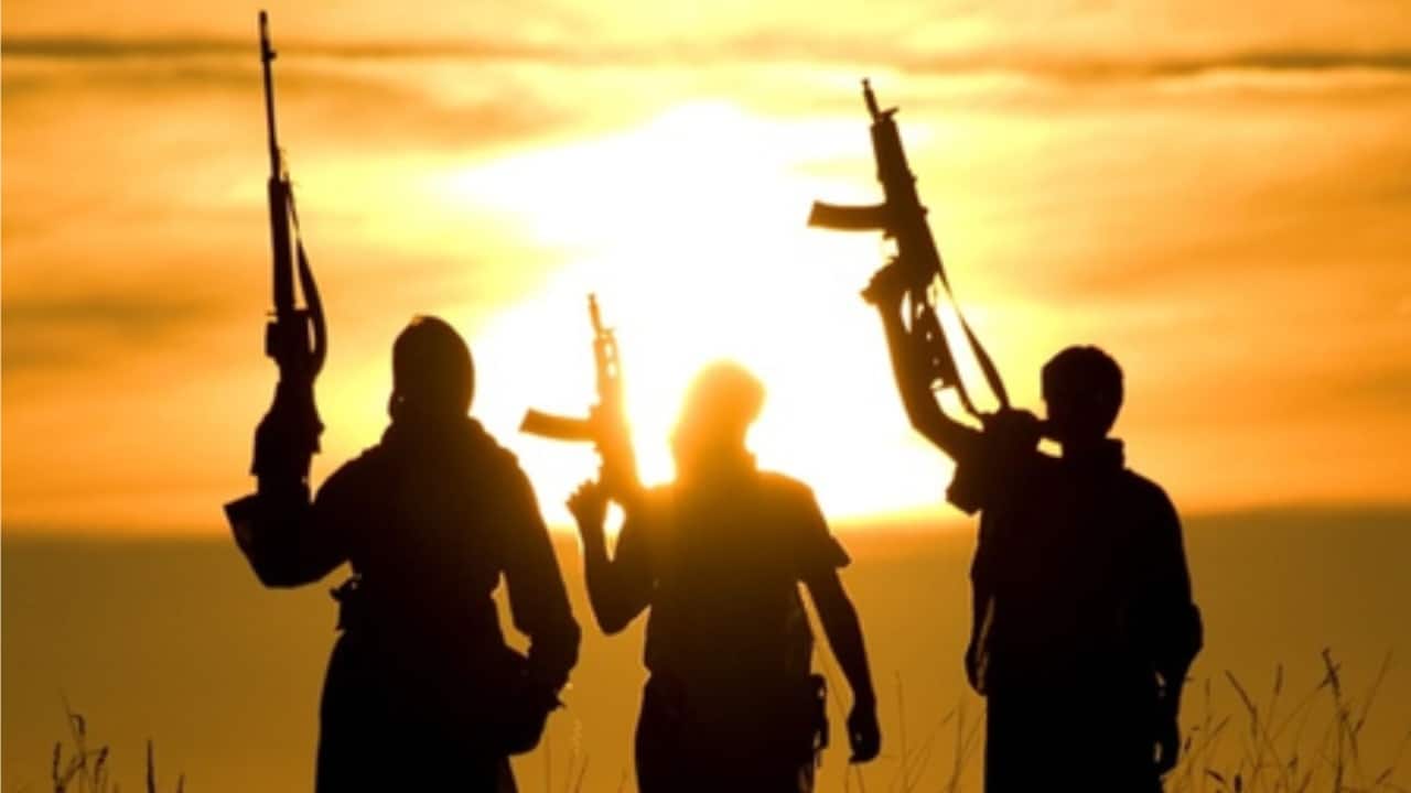 ISI`s new strategy exposed: Sleeper cells told to infiltrate political parties in J&K