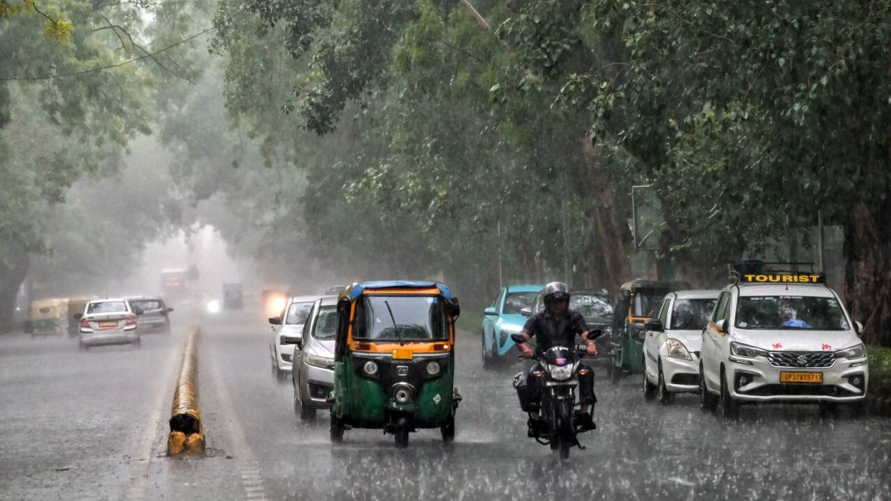 India monsoon tracker: IMD issues heavy rain alerts from Mumbai to Karnataka; 2-day storm spell to hit north India