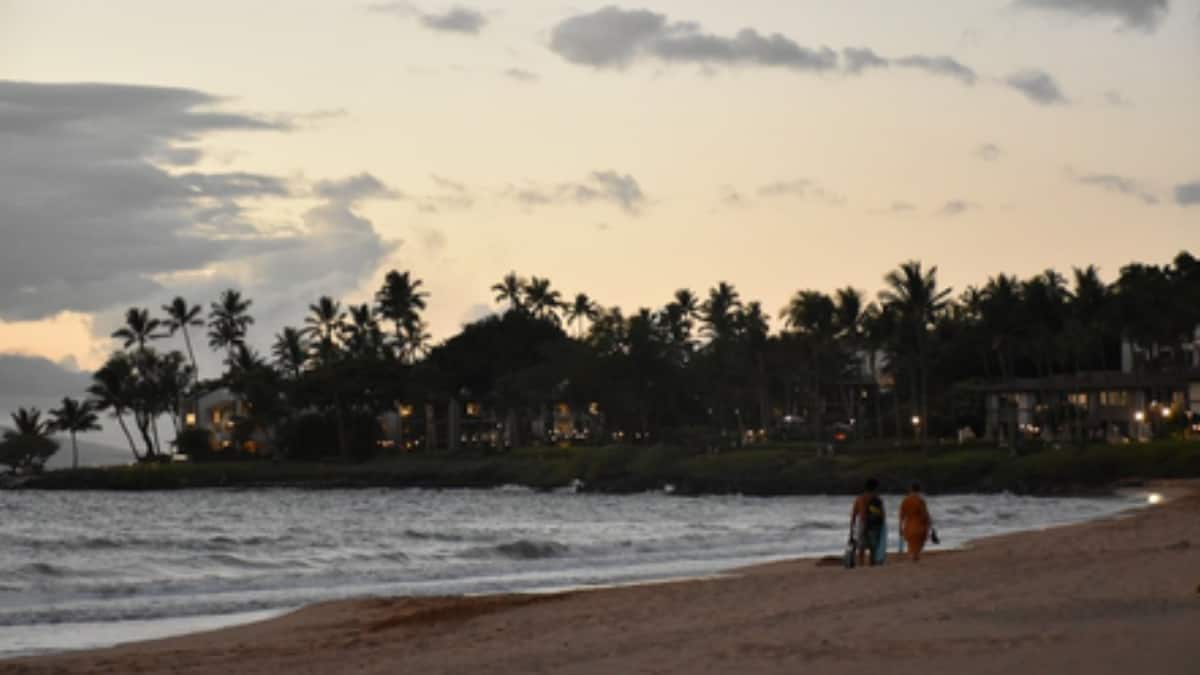 Japan issues tsunami advisory after strong 7.8 magnitude quake hits Philippines