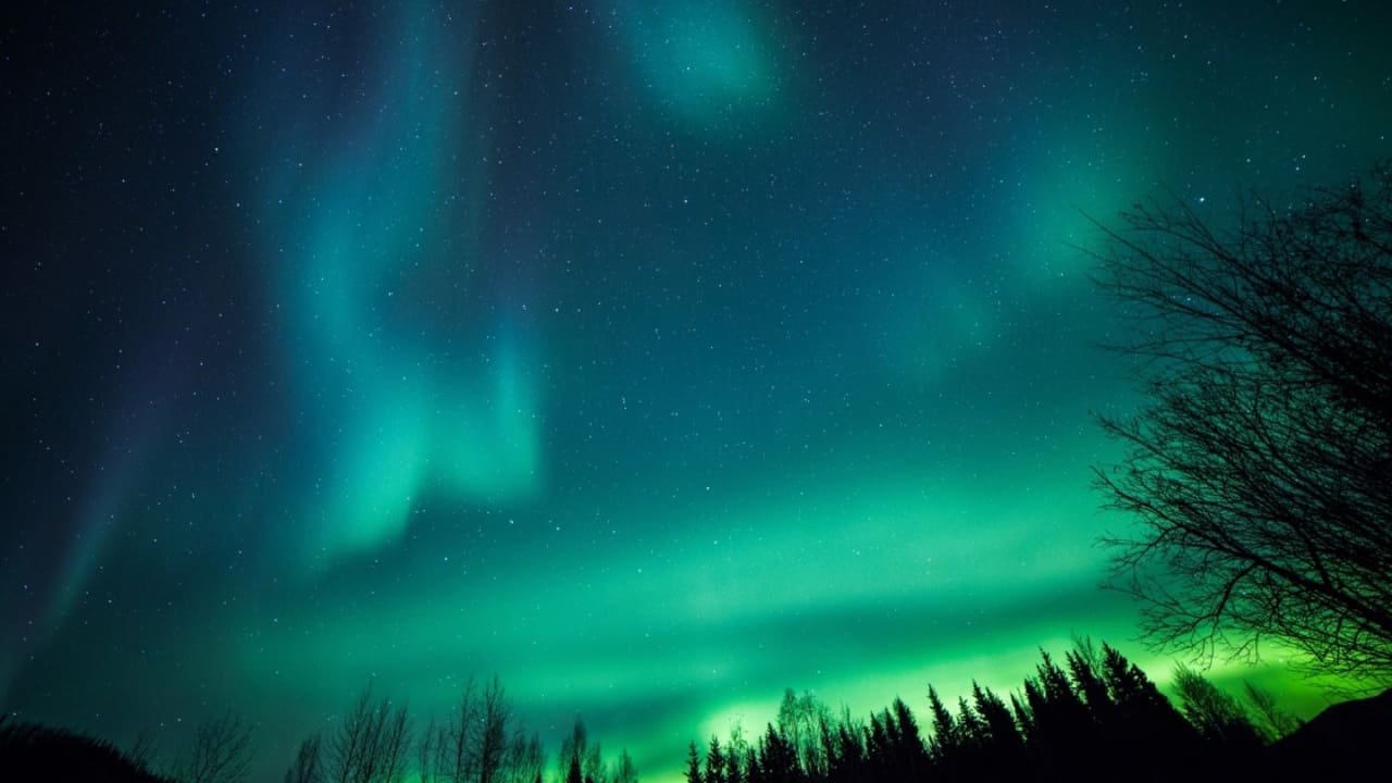 Powerful solar storm may light up skies tonight, raising cha