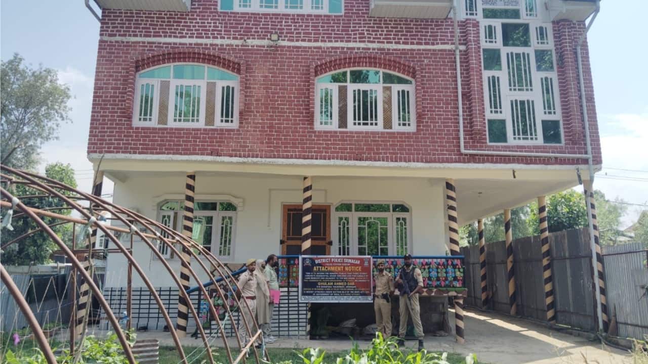 Properties worth ₹4 crore attached as Srinagar Police tighte