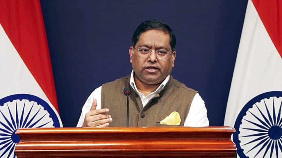 India-Bangladesh border issues discussed during BSF-BGB DG-l
