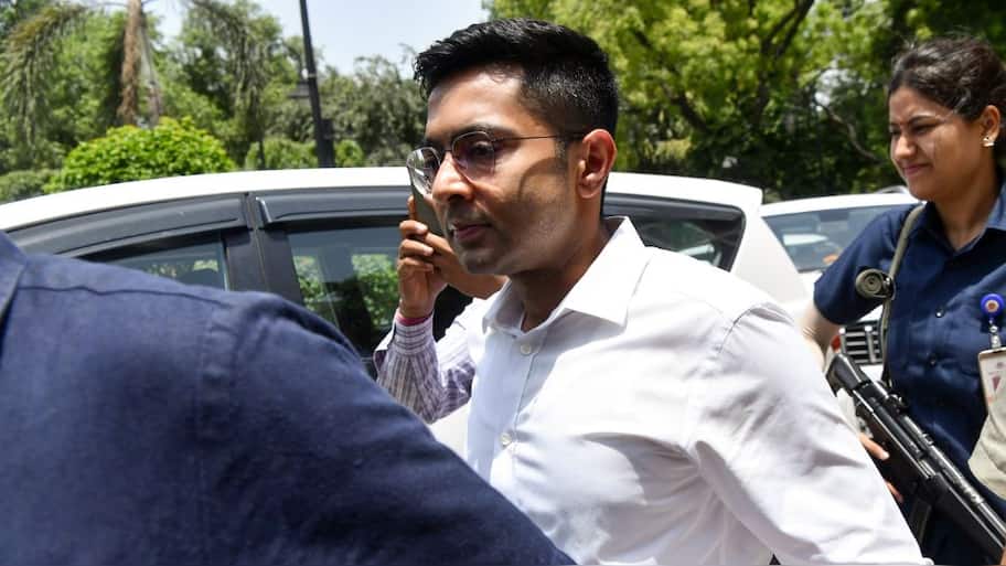 No arrest but no escape: Calcutta HC shields Abhishek Banerjee from arrest; sets 6 PM deadline to face CID