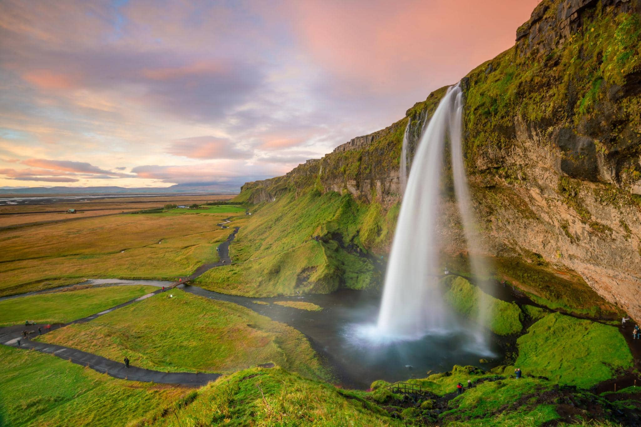 Curated visual reference: Not Greenland Not Iceland This Country Is Least Densely Populated Photo Inspiration