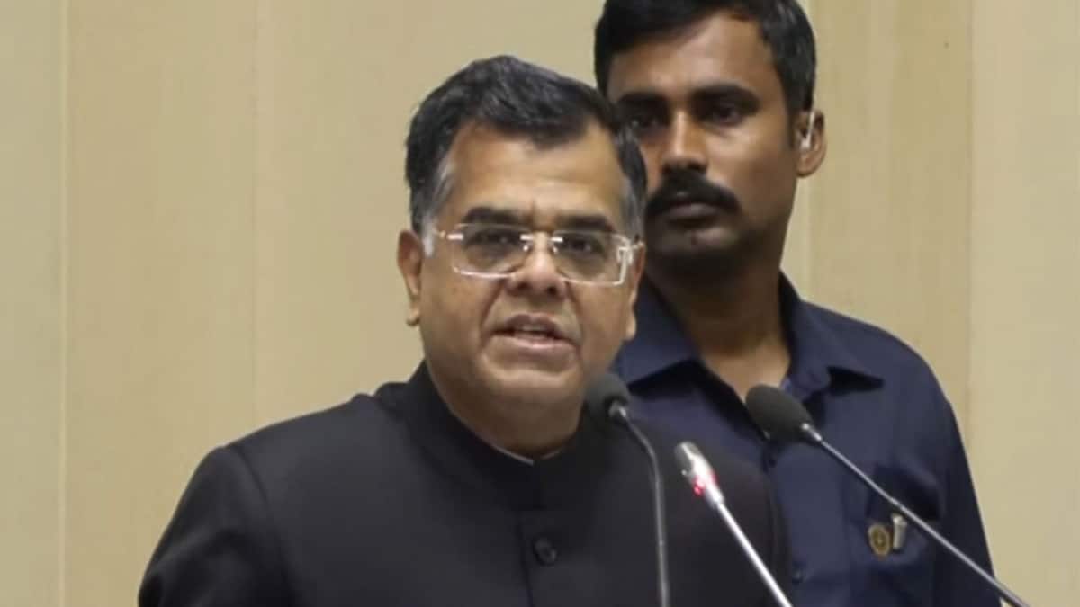 Cabinet Secretary TV Somanathan reviews NEET re-examination preparedness with DG, NTA