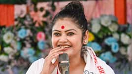 'Will speak when time...': Saayoni Ghosh amid speculation of joining rebel