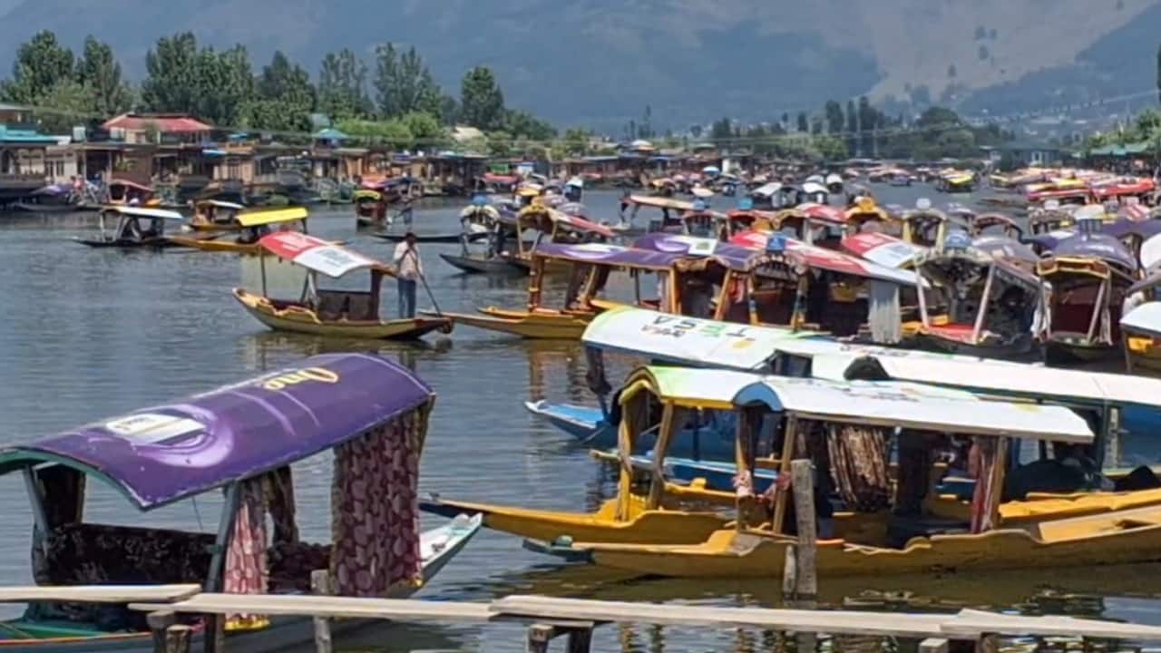 Kashmir tourism industry announces up to 65% siscount for Amarnath pilgrims as revival measure post Pahalgam attack