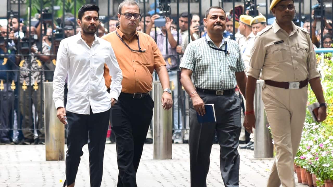 West Bengal: Abhishek Banerjee questioned for 6.5 hours at the CID office