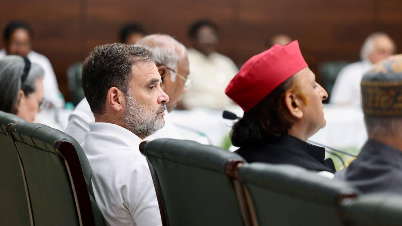 Is Samajwadi Party heading for split? Fresh claims fuel debate in UP