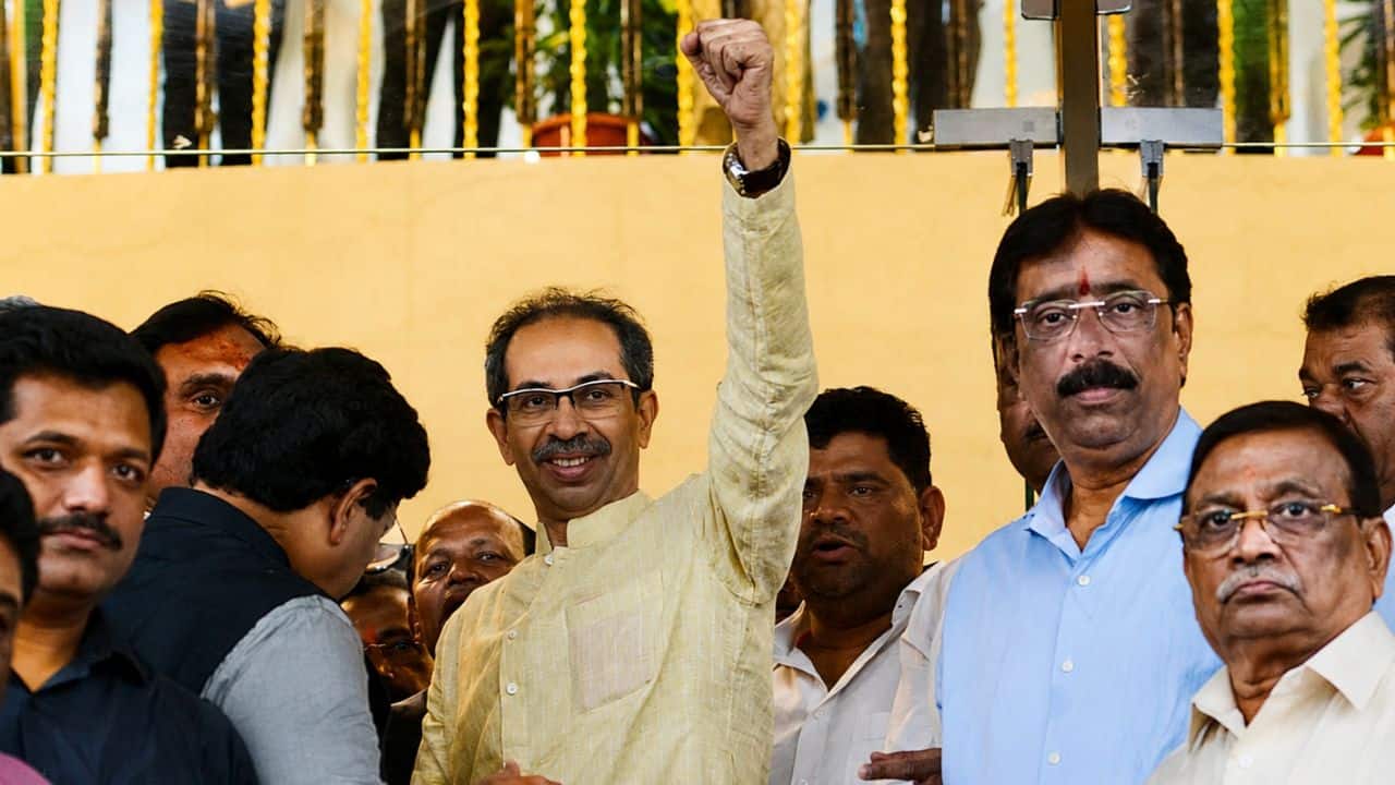 `Didn`t enter politics to hold onto positions by force`: Uddhav Thackeray dares rebels and offers to step down to save soul of Shiv Sena