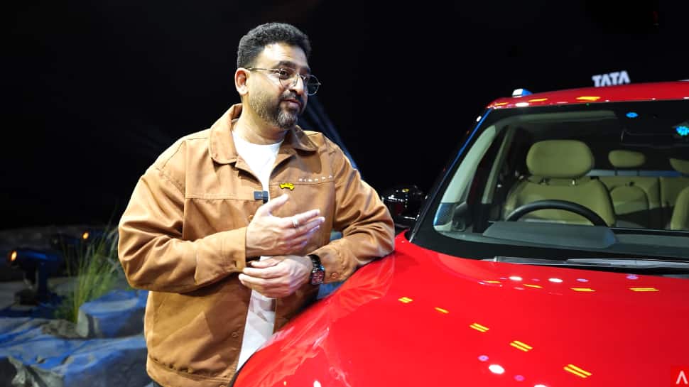 'If EVs have to become mainstream, they have to be mainstreamed at the entry level': Tata Motors' Vivek Srivatsa | Auto News | Zee News
