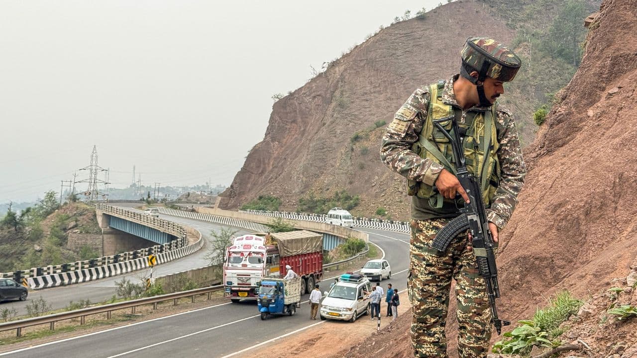 Amarnath Yatra 2026 travel alert: J&K Police releases key traffic guidelines for pilgrims