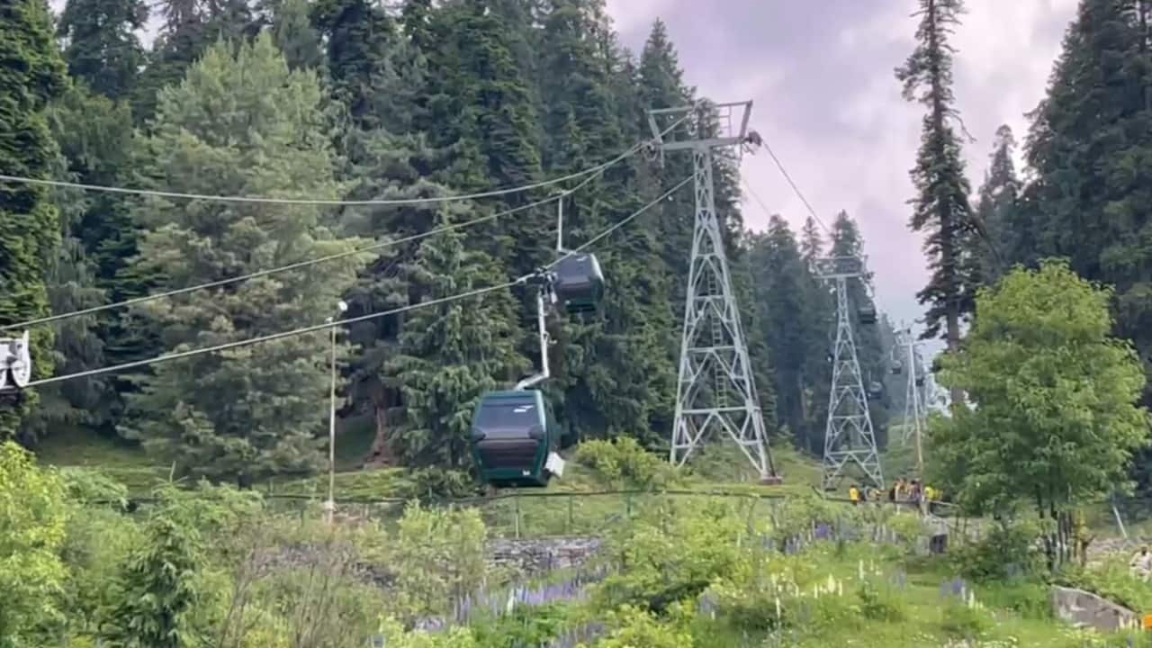 CM Omar Abdullah reopens Gulmarg gondola after month-long closure; tourists rejoice
