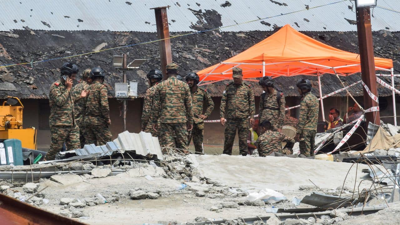 Taratala warehouse collapse: Death toll rises to 16 as rescuers race against time to find trapped worker