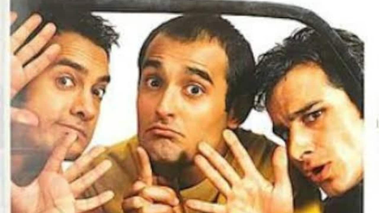 Dialogue of the day from Dil Chahta Hai, 'Look at that ship, In a while...'