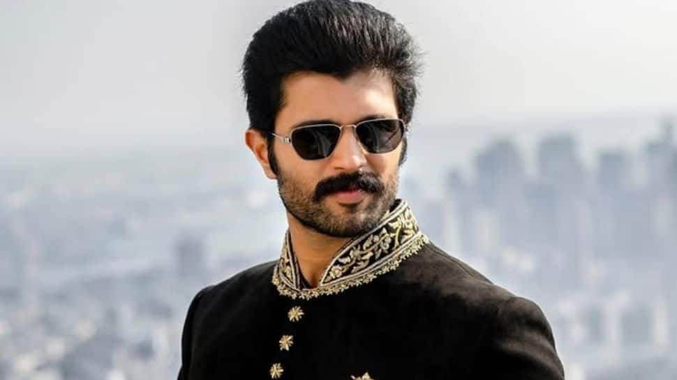 Vijay Deverakonda calls for making sports more lucrative after India’s historic volleyball medal win