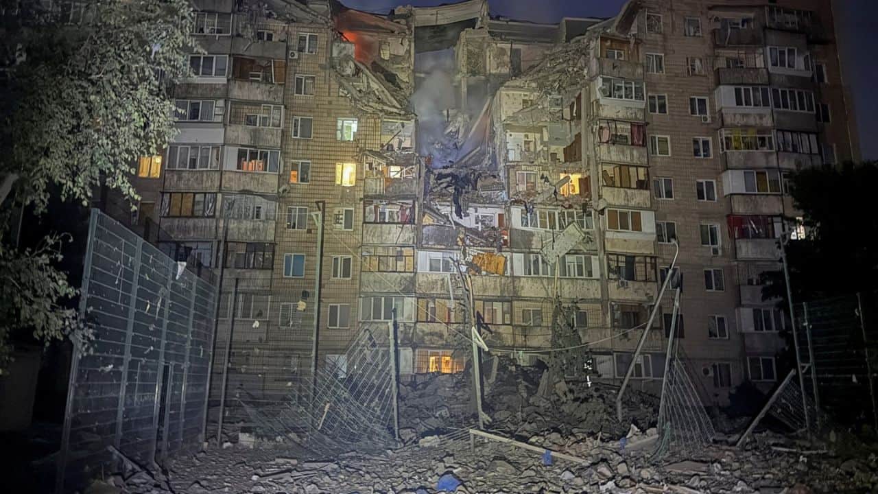 Russia launches fresh missile, drone attack on Kyiv on eve of NATO summit in Turkey